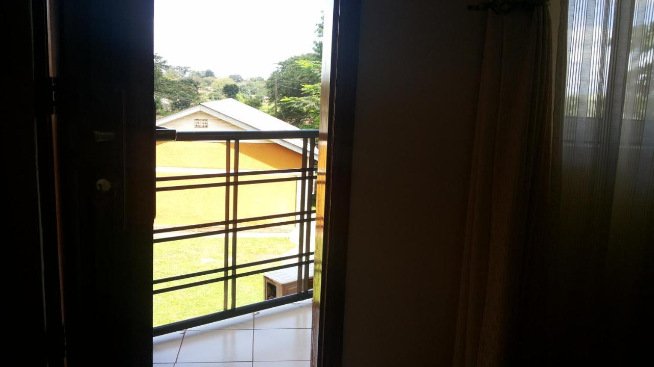 Westcliff Hotel Lira Exteriér fotografie
